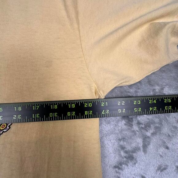 Vintage 90s Distressed Islander Cream Yellow Cactus Nevada Graphic Tshirt M - Picture 7 of 8